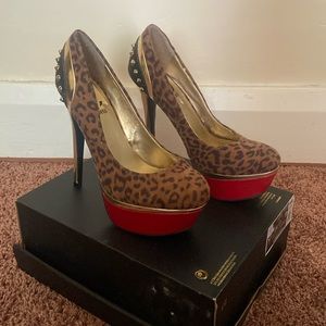 Guess size 6.5